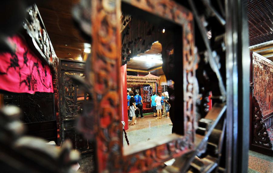CHINA-HUNAN-CHANGSHA-CARVED BEDS-EXHIBITION (CN)